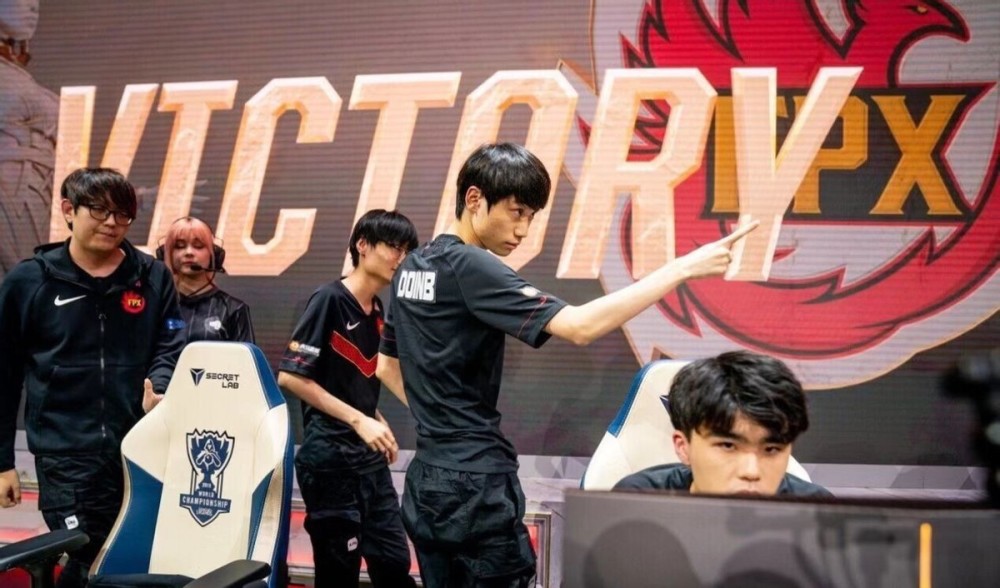 次赢得评委 次赢得评委