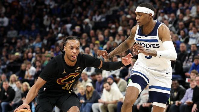 西蒙斯的成 西蒙斯的成