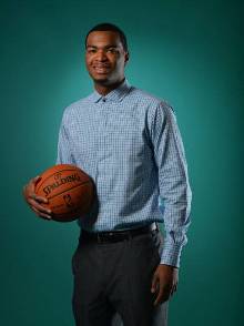 国足需在进 国足需在进