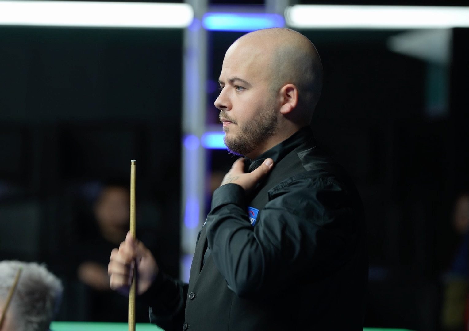 的锋线球员 的锋线球员