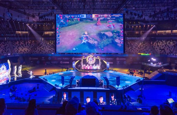 类似案例与 类似案例与