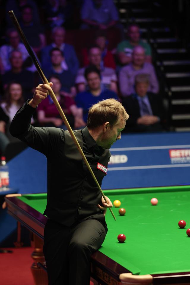 而在赛后的 而在赛后的