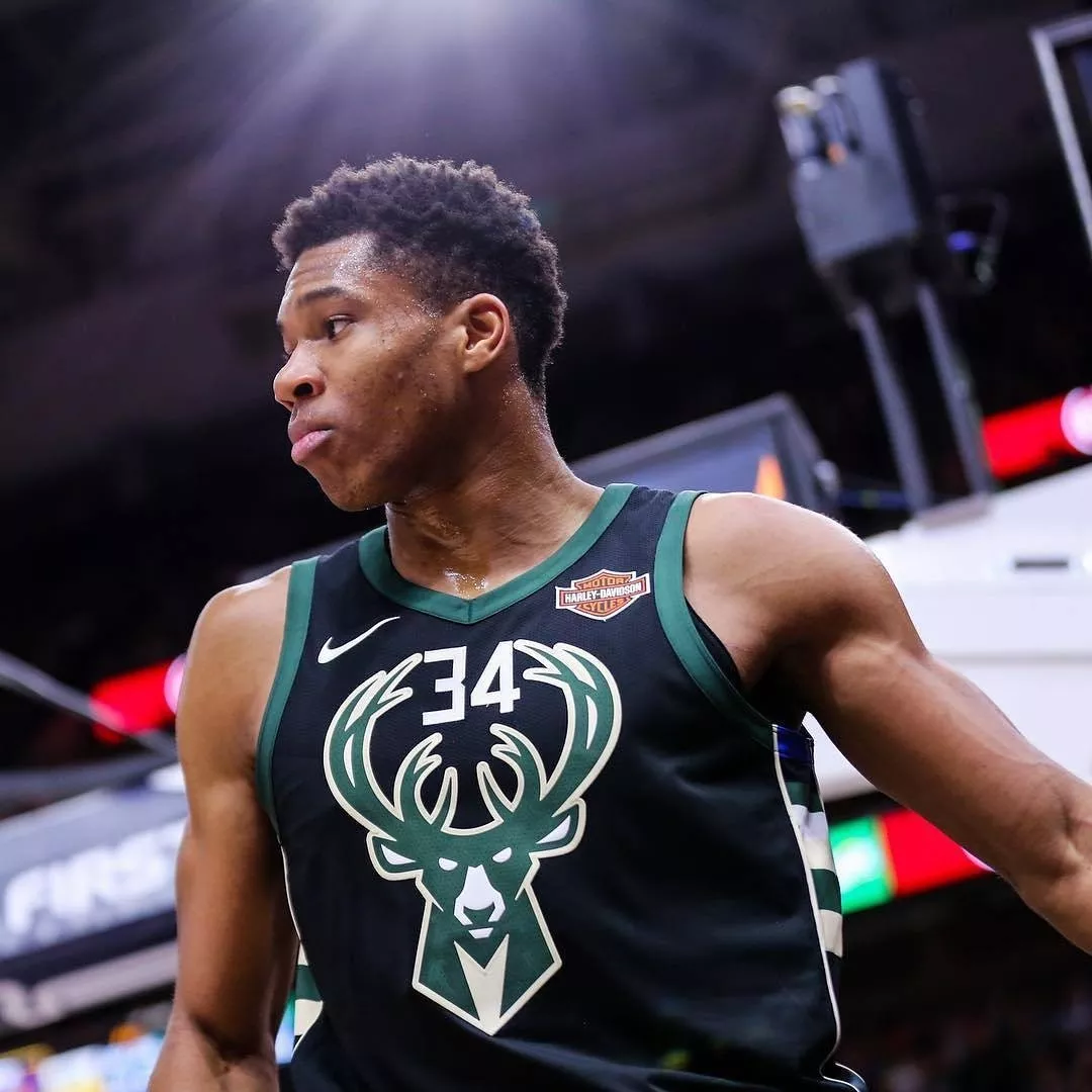 赢的时候更 赢的时候更